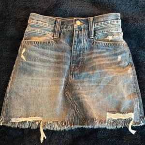 Madewell Rigid Denim A-Line Mini Skirt in Lovell Wash size 4 - NEW no tags